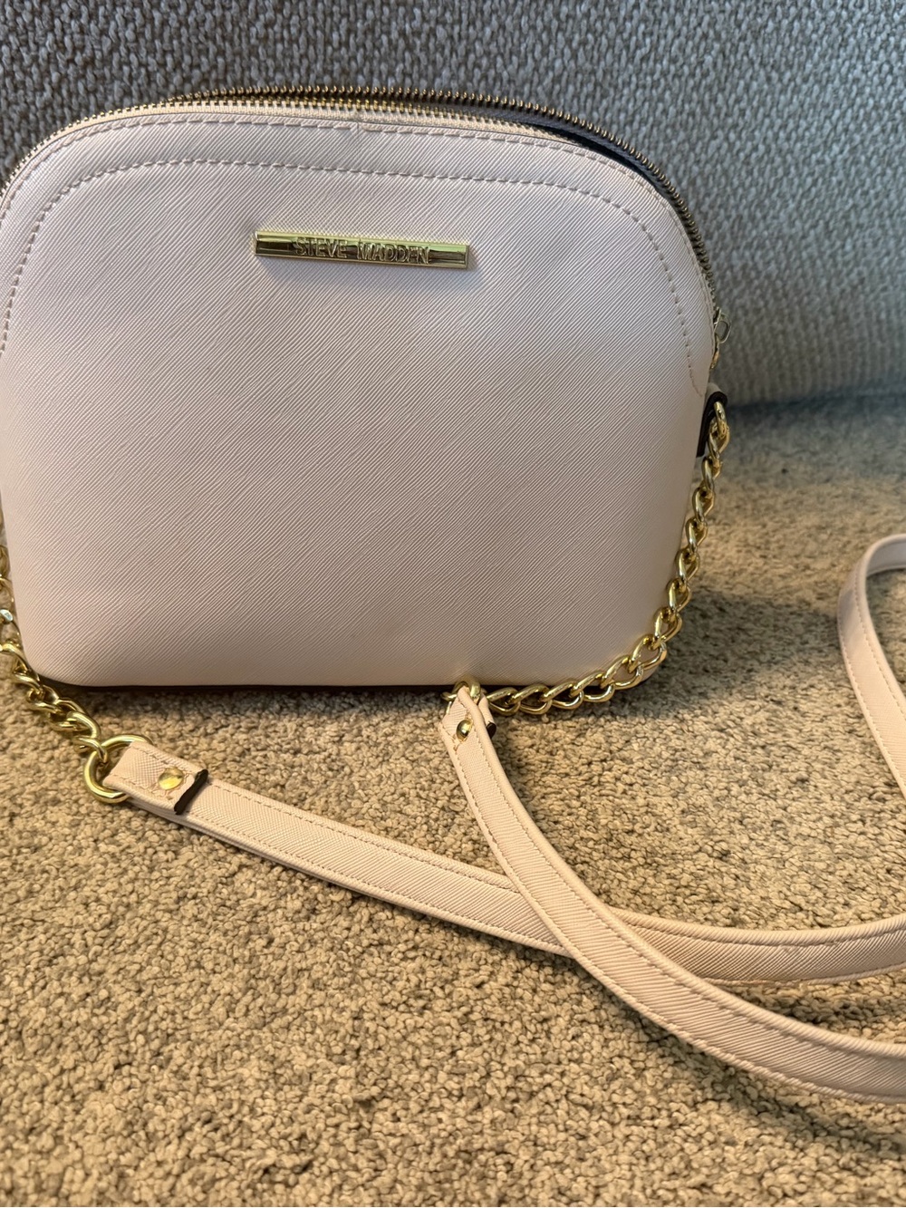 Steve Madden Light Pink Crossbody Bag with Gold Chain